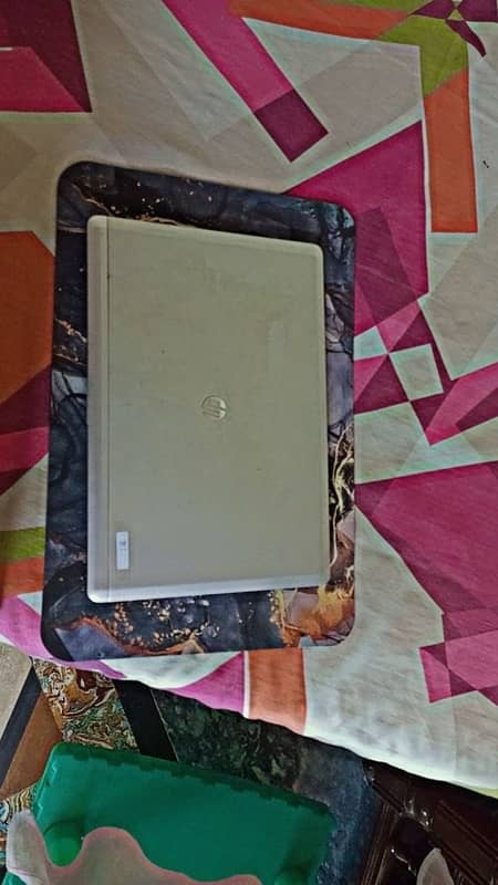 HP ELITE BOOK 3