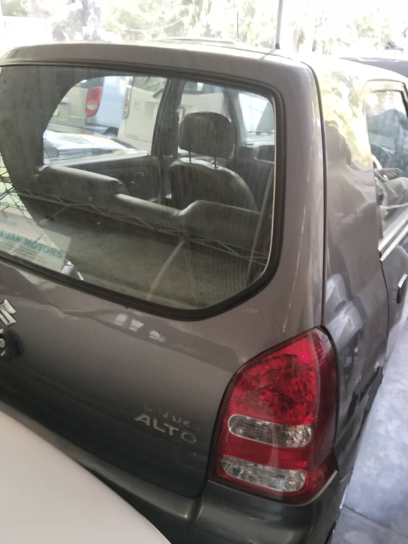 Suzuki Alto 2012 6