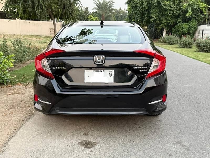 Honda Civic Oriel 2020 3