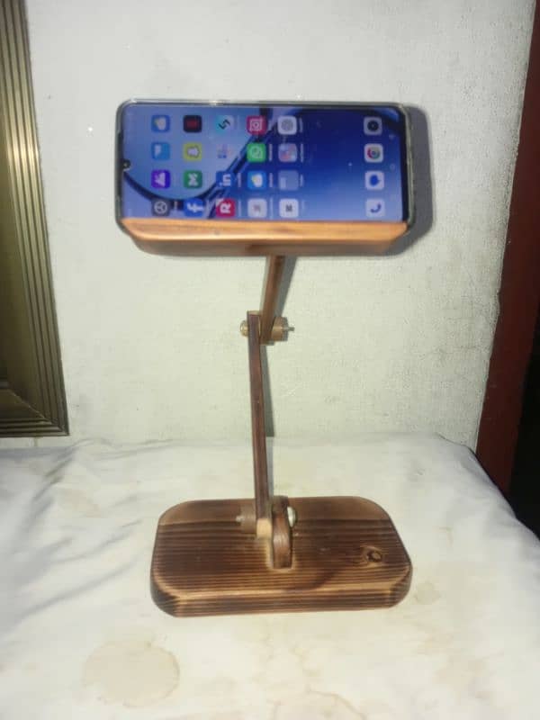 mobile stand 0