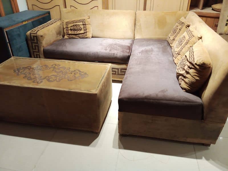 slightly used corner sofa  with tablecall 03124049100 2