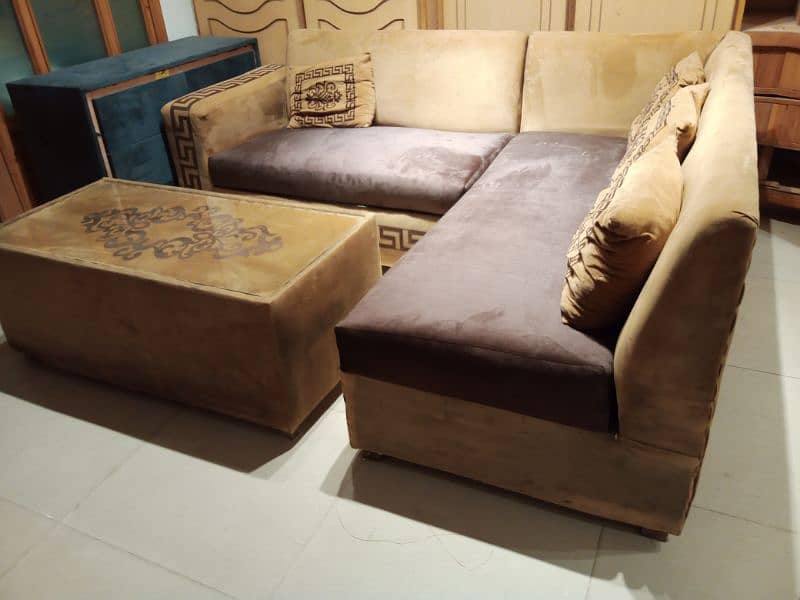 slightly used corner sofa  with tablecall 03124049100 3