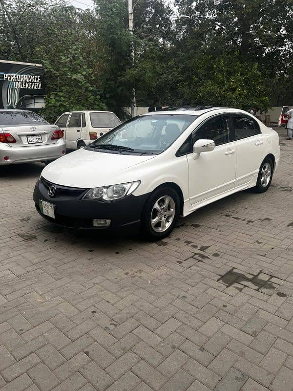 Honda Civic full options 1