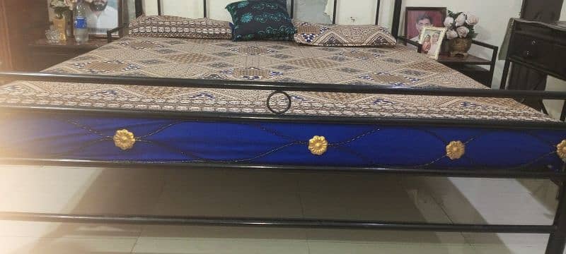 king size bed for sale 3