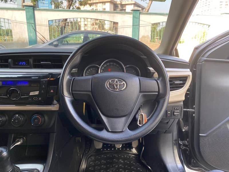 Toyota Corolla XLI 2014 8