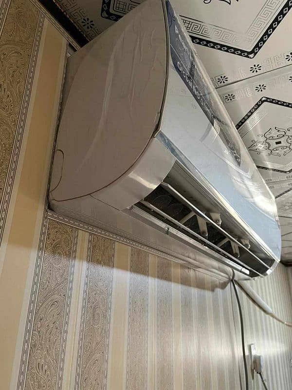 Haier DC Inverter AC 2. Ton 3