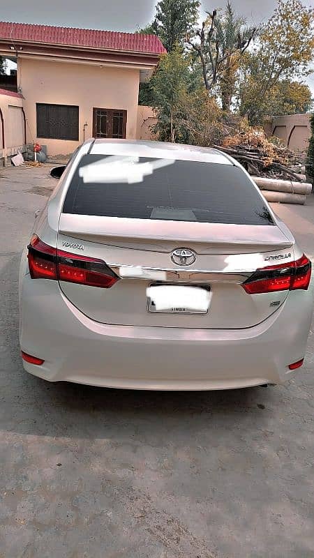 Toyota Corolla GLI 2017 Model Available in New condition 3