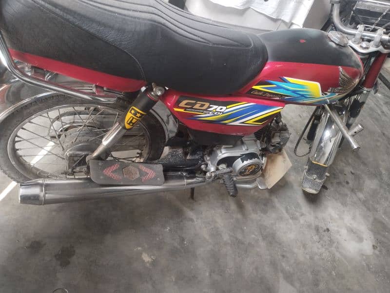 Honda CD 70 bike 1