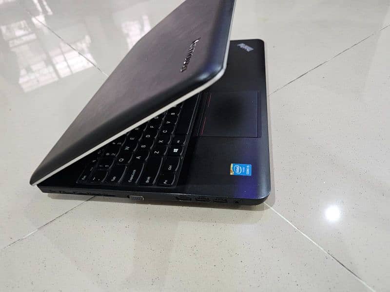 Lenovo laptop 0