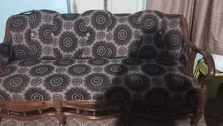 5 seater sofa set wooden  almost one month used