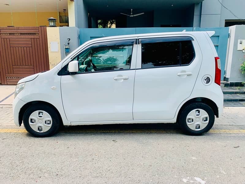 Suzuki Wagon R 2015 3