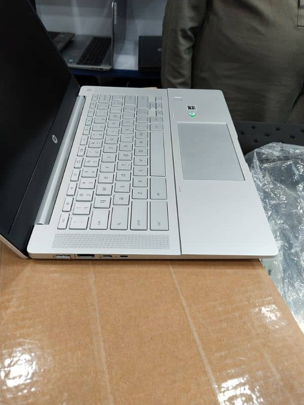 Hp Chrome Book 5