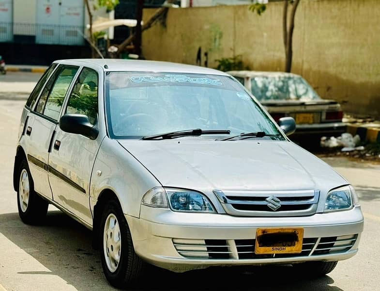 Suzuki Cultus VXR 2014/2015 1