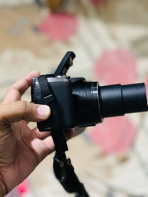 DSLR Camera 4