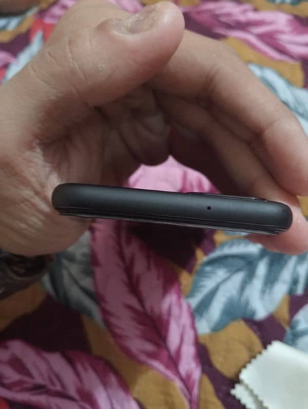 google pixel 4 brand new condition 6/64 3