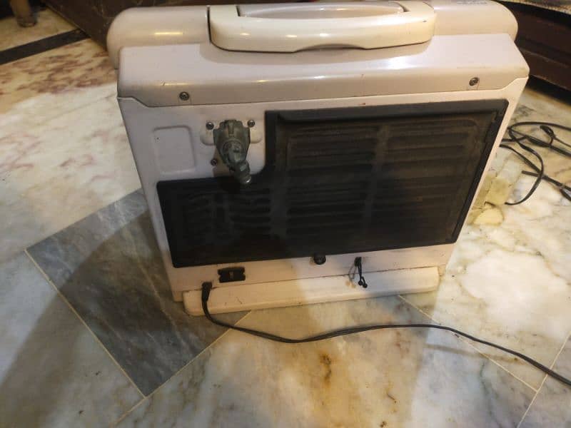 Rannai gas electric blower heater very good condition 2