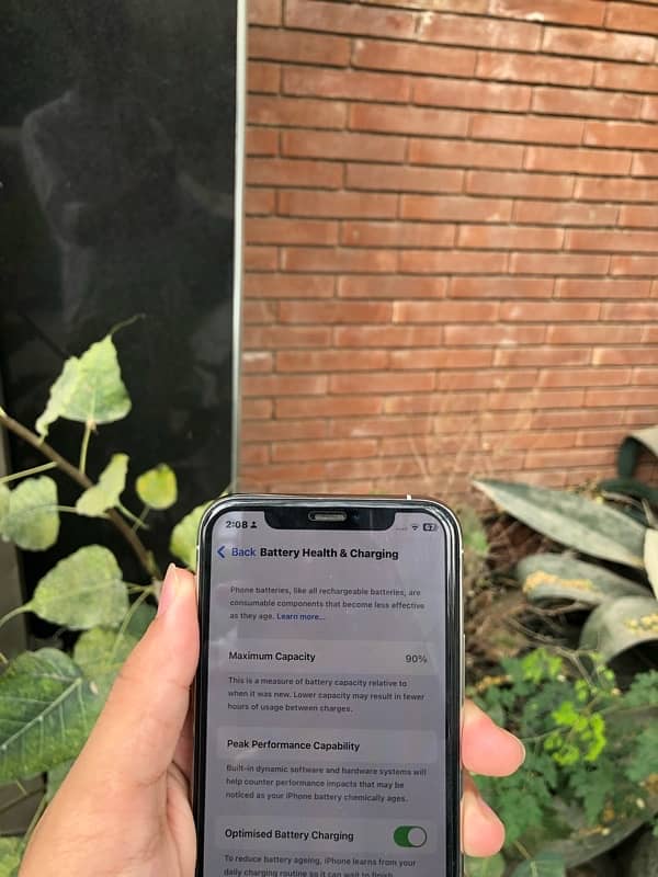 iPhone 11 pro 64gb factory unlock fu non pta waterpack sim time 5