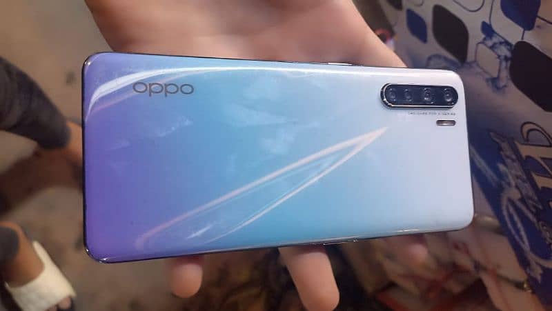 oppo F 15 1