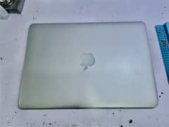 macbook air 2011 A1369 i5 4gb Ram 256ssd