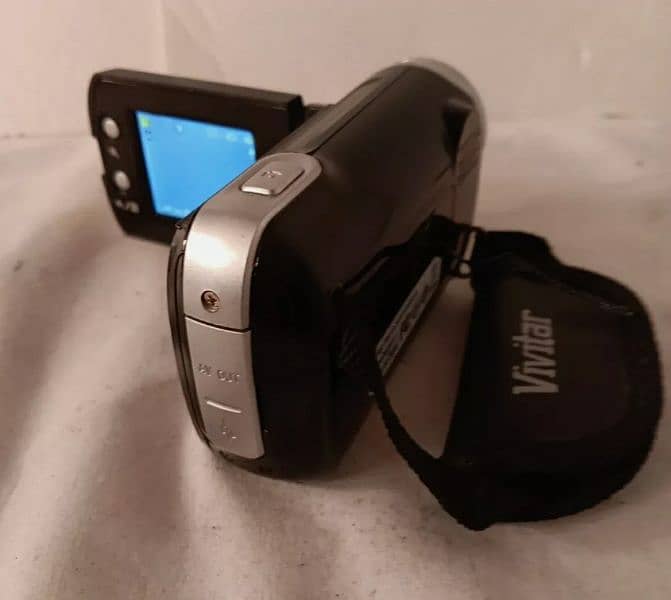 Vivitar Digital Video Camera 2