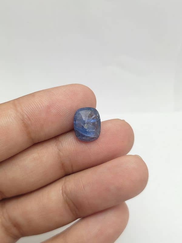 Natural Blue Sapphire Stone 2