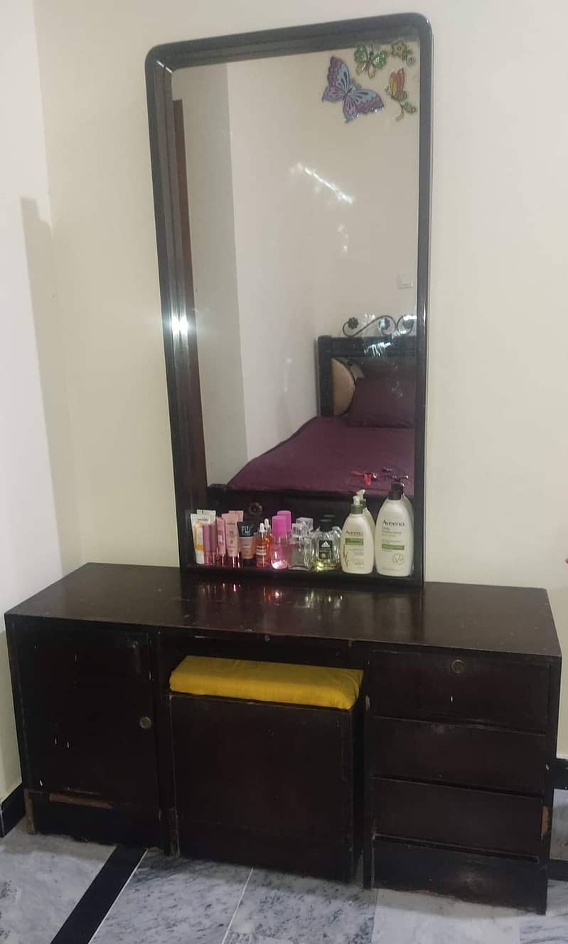 Old furniture bed,dressing table,showcase for sale 1