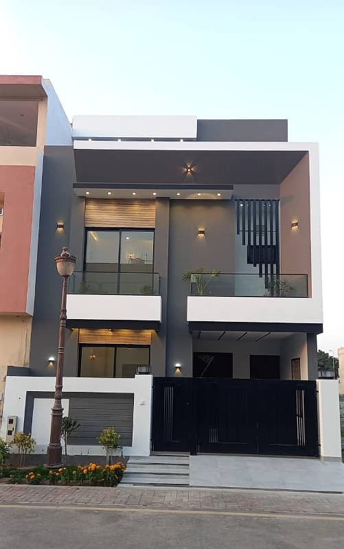 Modern 5 Marla House For Sale Dream Gardens Lahore | Defence Road | Prime Location!" | 0