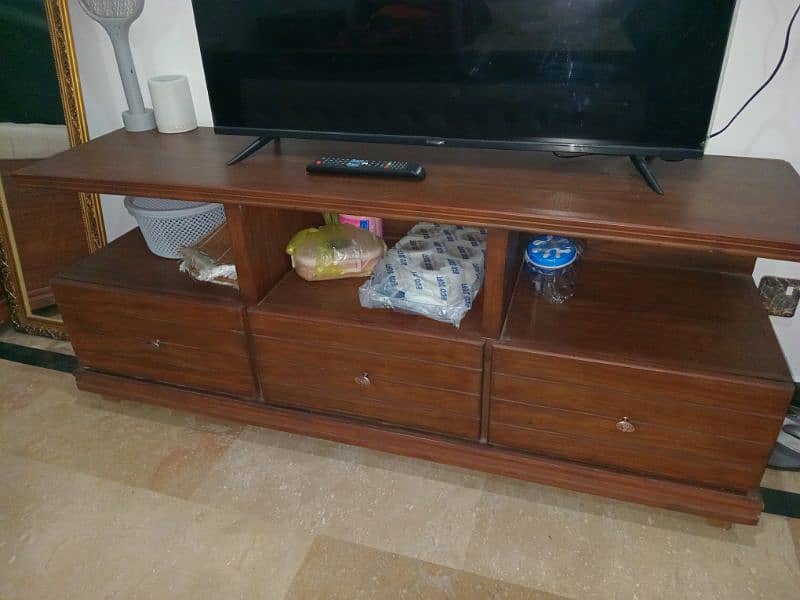 TV console 0