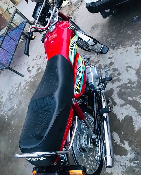 Honda CD 70 for sale 4