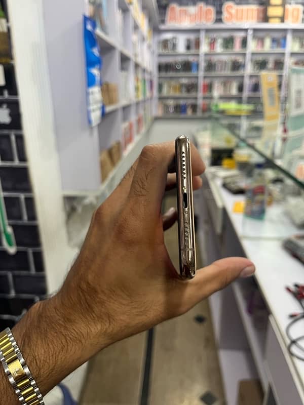 iphone 11 pro max pta approved 3