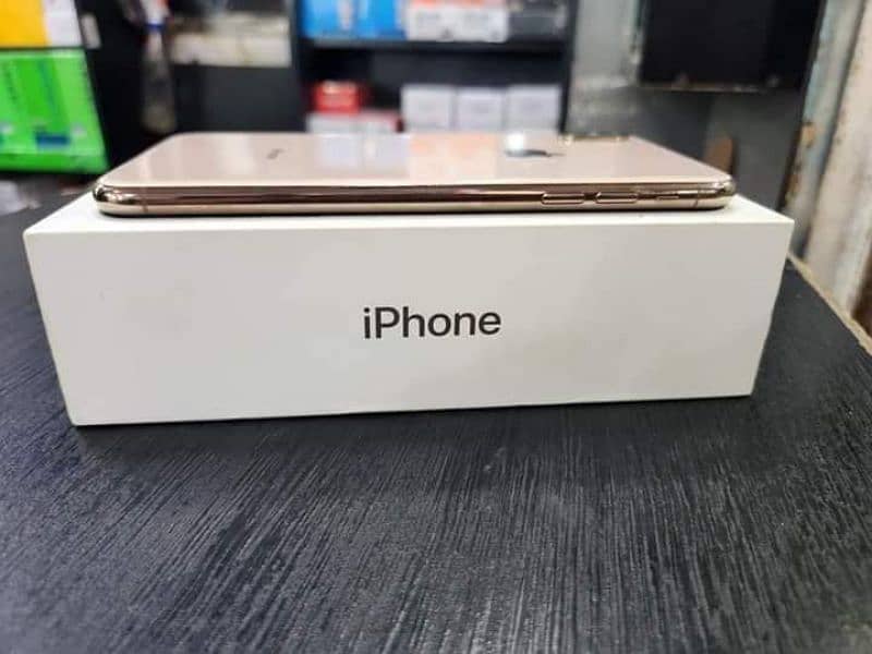 iphone xs max 256 GB PTA approved My WhatsApp number 03414863497 2