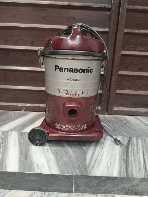 Panasonic Vacuum Cleaner 0