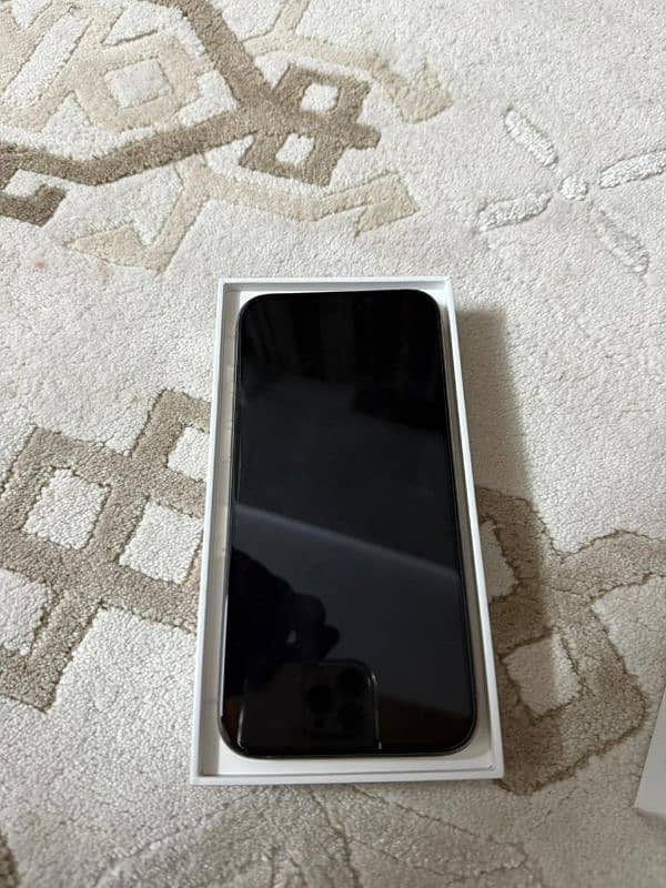 Iphone 15 pro max  hong kong model PTA approved 256gb Natural Titanium 2