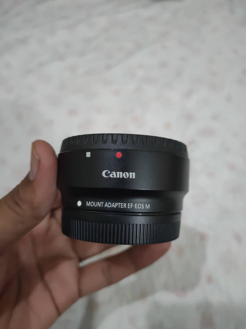 Canon EF-EOS M lens adaptor 0