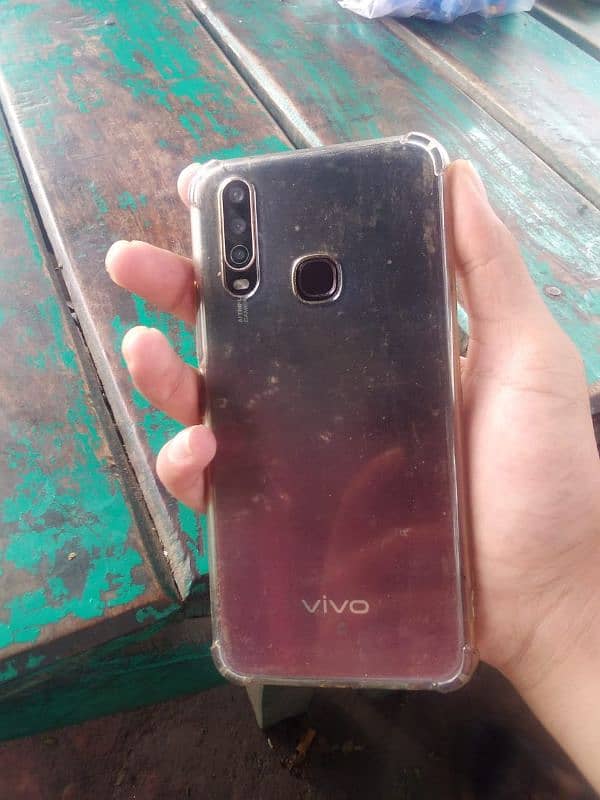 vivo 1902 4/64 4