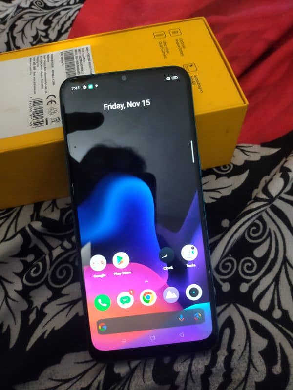 realme 5i set with box. 2