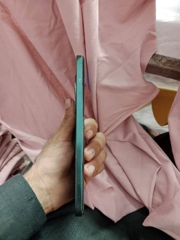 Oppo Reno 12f 5G 1