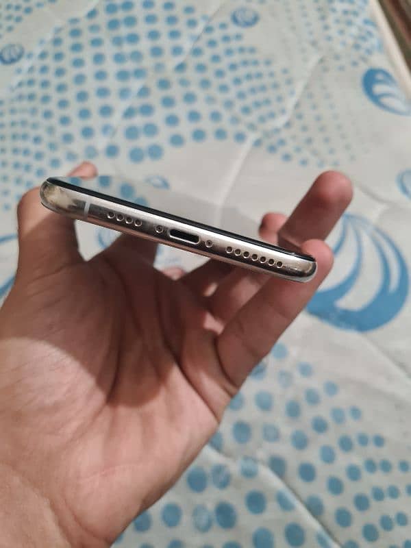 iphone xs max 512gb pta approved 3