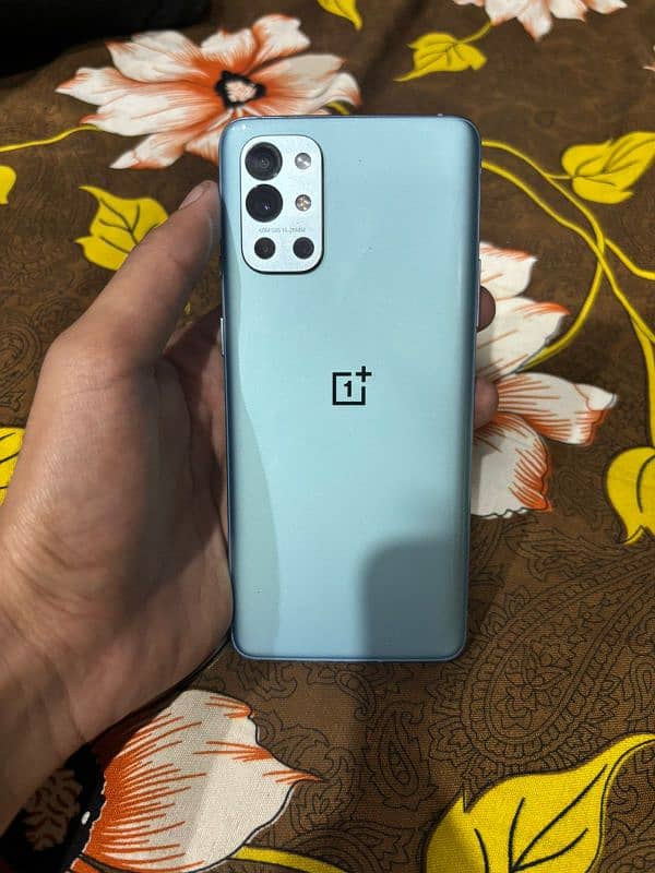 OnePlus 9R 0