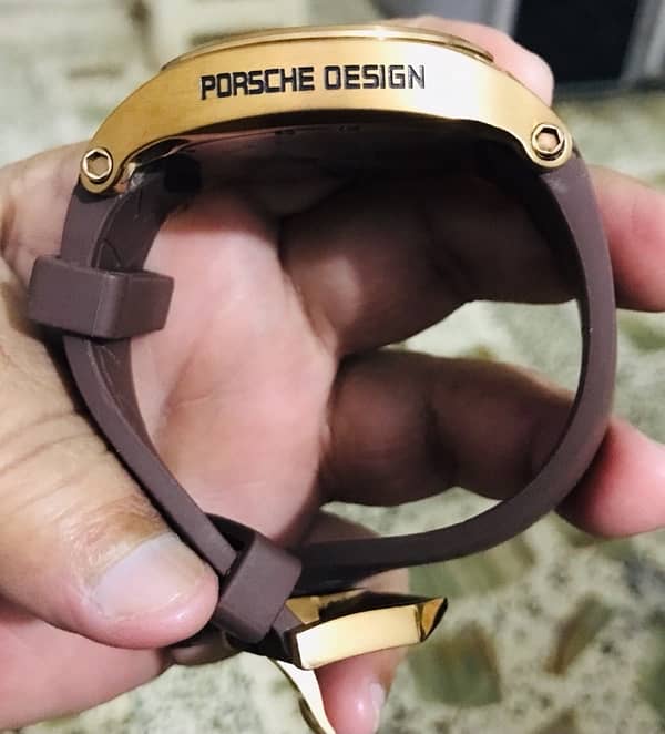 Porsche Design. 3