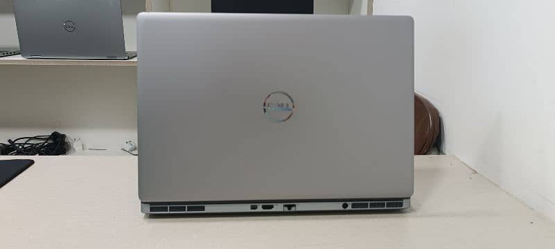 Dell Precision 7560 Ci7 11Th Gen with 4Gb GPU 10