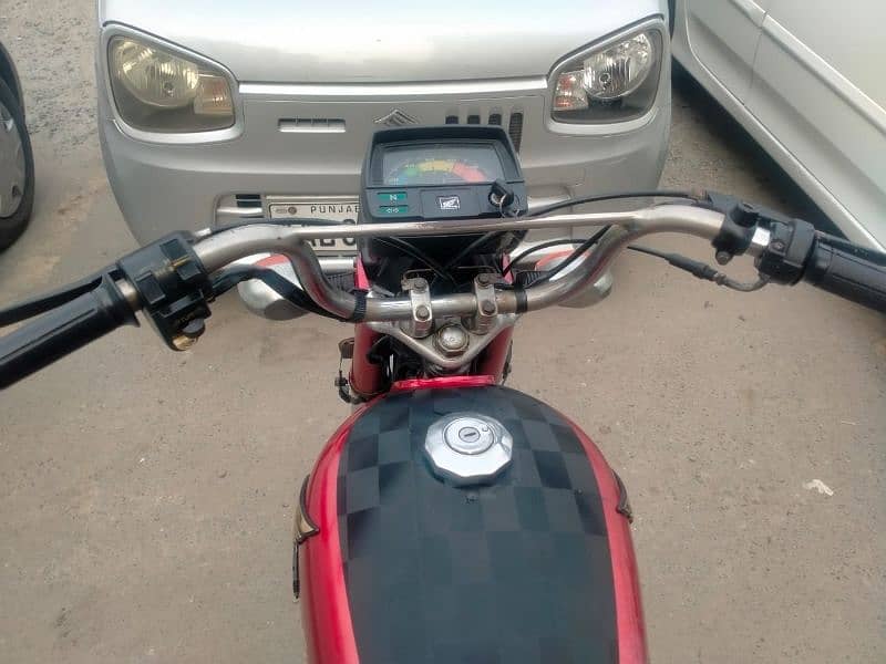 Honda CD 70 5