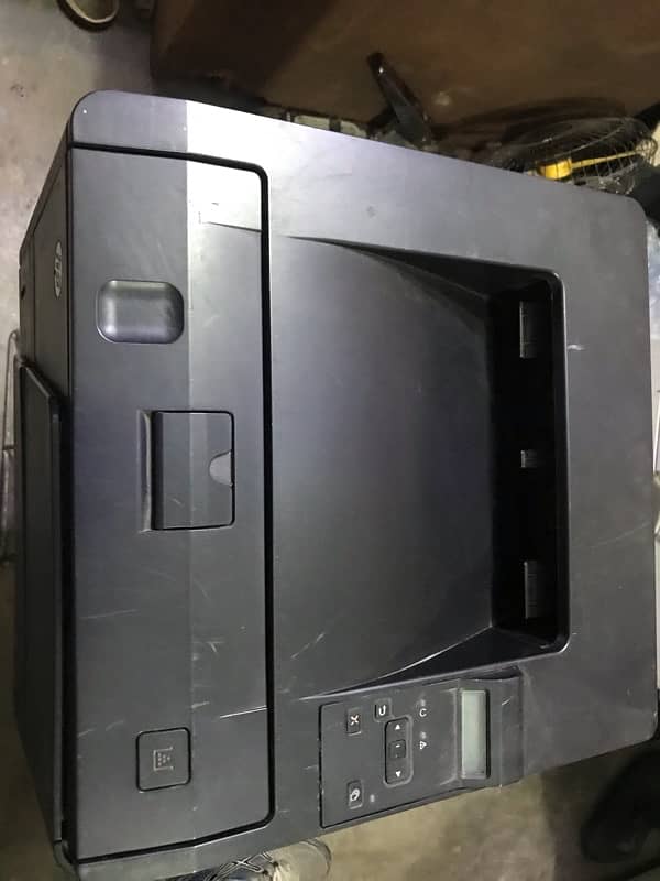 HP laser jet pro 400 2