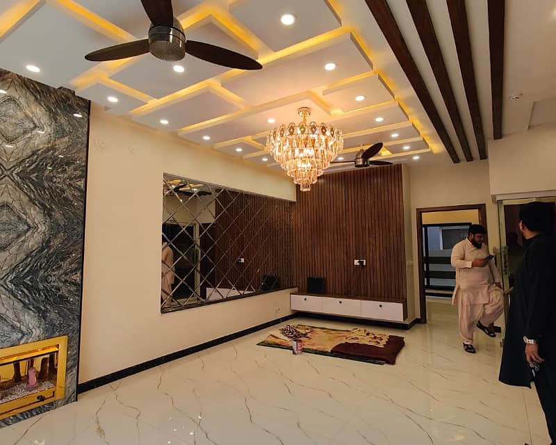 5 Marla luxury House Available For Sale In DHA 9 town Lahore 9