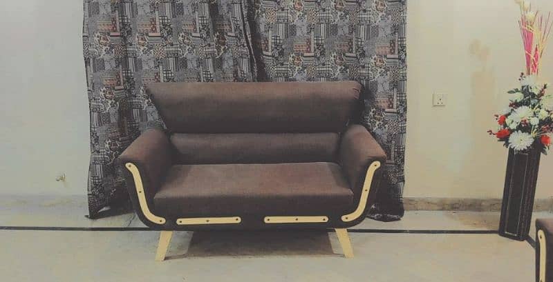 7 Seater Wooden Sofa Set | Urgent Sell 3