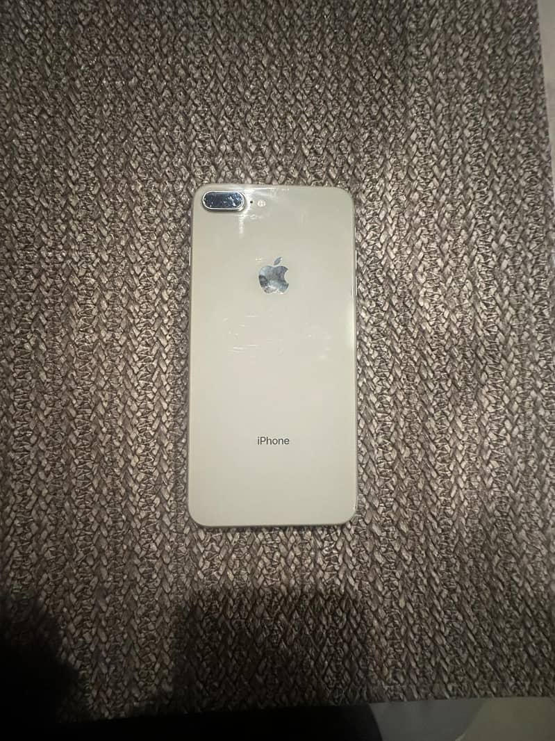 Iphone 8 plus 1