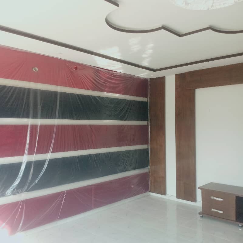 2 Kanal Brand new House For sale 7 Bedroom attached bath Total Tailed floor with serwant Quarter 7