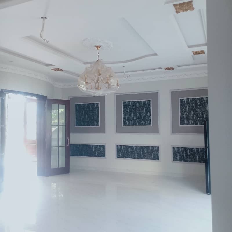 2 Kanal Brand new House For sale 7 Bedroom attached bath Total Tailed floor with serwant Quarter 18