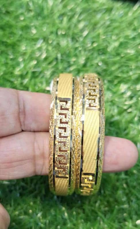 Abrar Jeweller's. . . . . All types Gold And Silver Dzine Available . 8