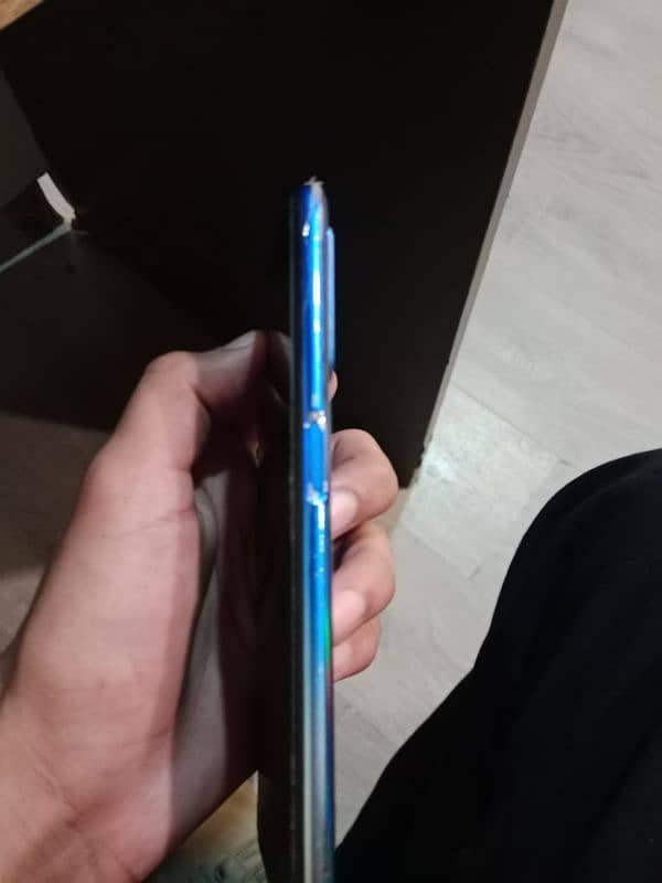 Oppo A54 0